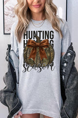 US3001P-E3190 Hunting Pumpkin Bow Graphic Plus Tee $16