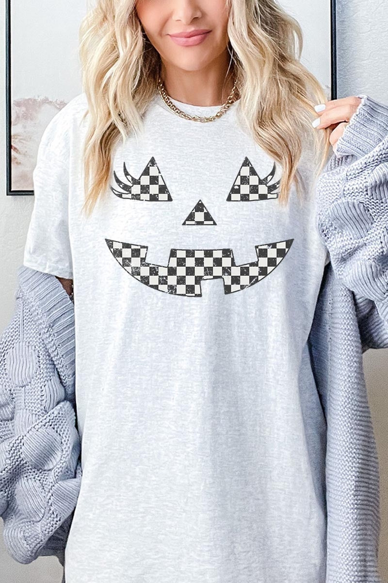 5000P-E3149 Checker Pumpkin Face Graphic Plus Heavy Cotton Tee $12.75
