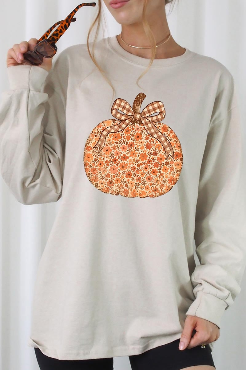 UL240-E3135 Floral Fall Pumpkin Graphic Long Sleeve Tee $13.75