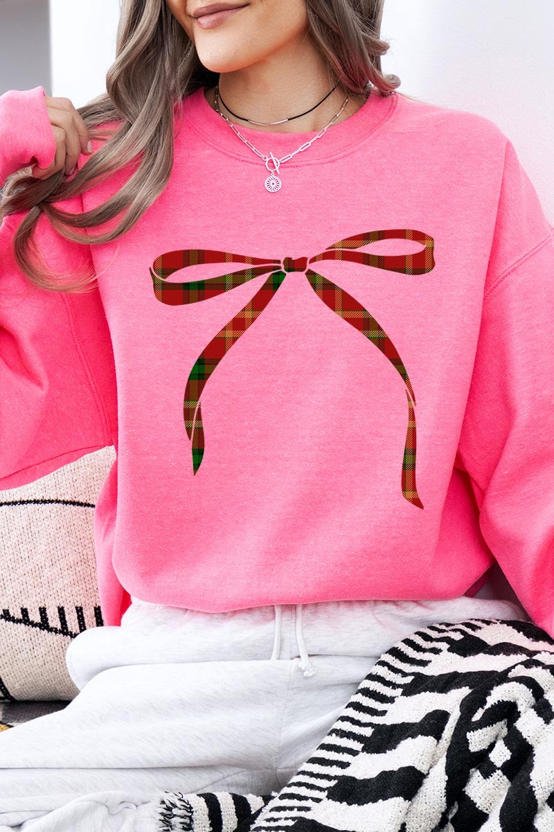UL180-E3211 Red Bow Christmas Graphic Sweatshirt $20