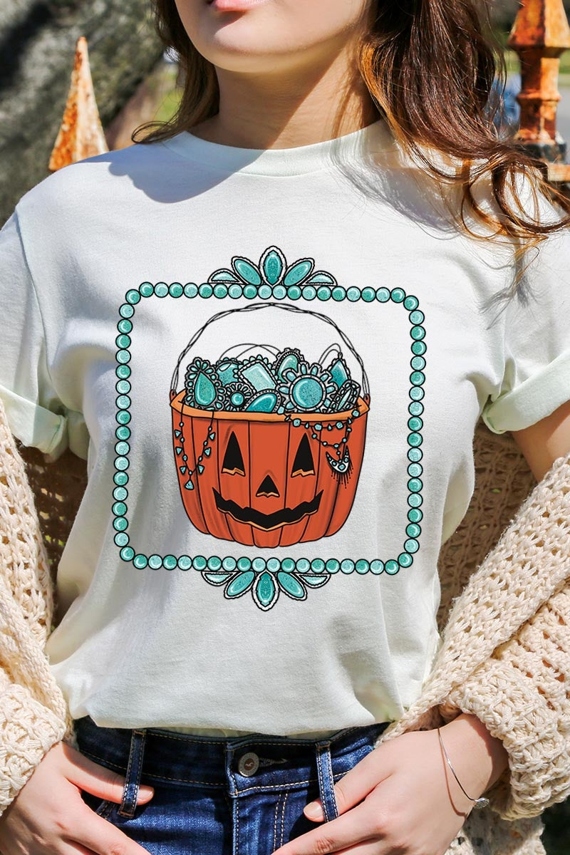 US3001P-E3140 Halloween turquoise pumpkin Graphic Plus Tee $16