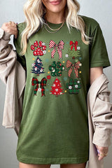 US3001-E3195 Christmas Bow Paw Graphic Tee $12.5