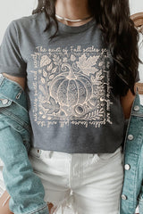 US3001P-E3112 Fall Pumpkin Botanical Graphic Plus Tee $16