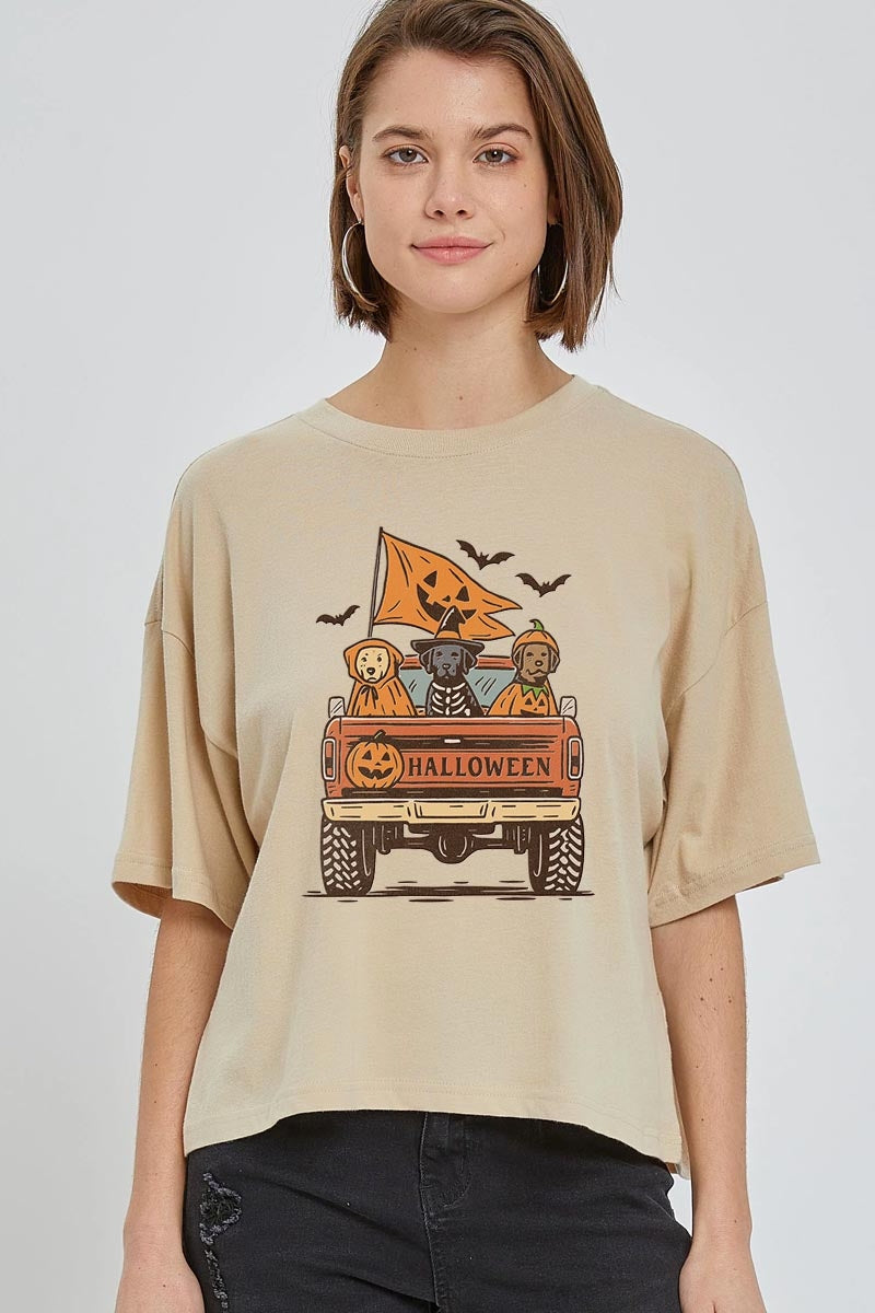 CTS-E3150 Halloween Truck Dogs Graphic Relaxed Crop Top $11