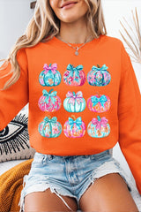 UL180P-E3137 Coquette Pumpkin Graphic Plus Sweatshirt $25