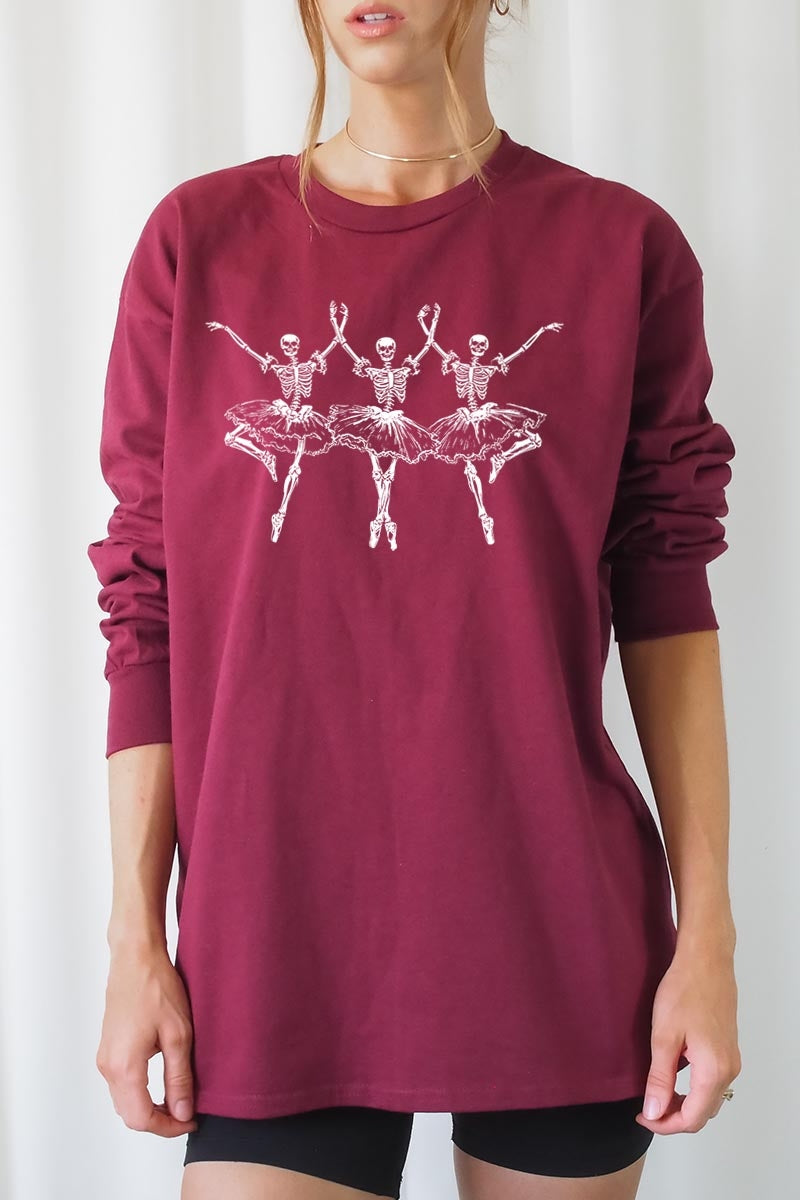 UL240P-E3156 Halloween Ballerina Graphic Plus Long Sleeve Tee $17