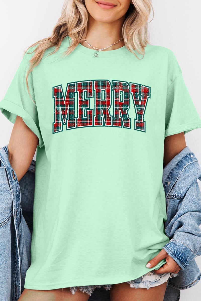 5000-E3210 Classic Plaid Merry Graphic Heavy Cotton Tee $9