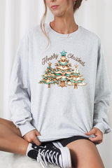 UL240P-E3185 Howdy Christmas Graphic Plus Long Sleeve Tee $17