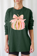UL240P-E3083 Brushstroke Pumpkin Graphic Plus Long Sleeve Tee $17