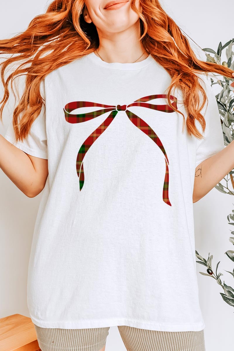 5000P-E3211 Red Bow Christmas Graphic Plus Heavy Cotton Tee $12.75