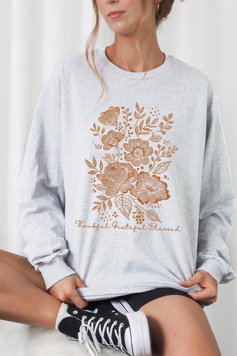 UL240P-E3155 Neutral Thanksgiving Graphic Plus Long Sleeve Tee $17