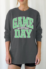 UL240-E3128 Green Gingham Game Day Graphic Long Sleeve Tee $13.75