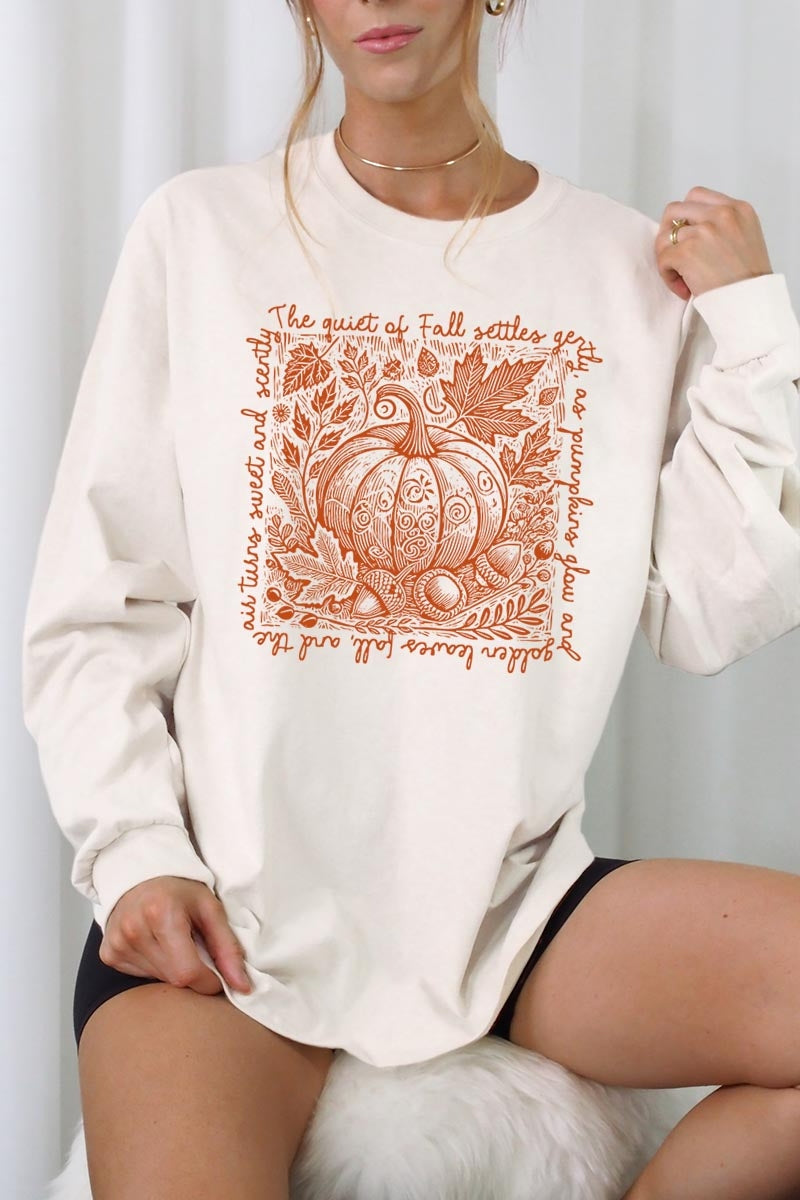 UL240-E3112 Fall Pumpkin Botanical Graphic Long Sleeve Tee $13.75