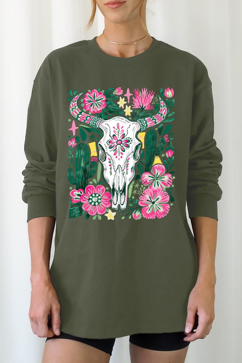 UL240-E3086 Western Floral Cow Skull Graphic Long Sleeve Tee $13.75
