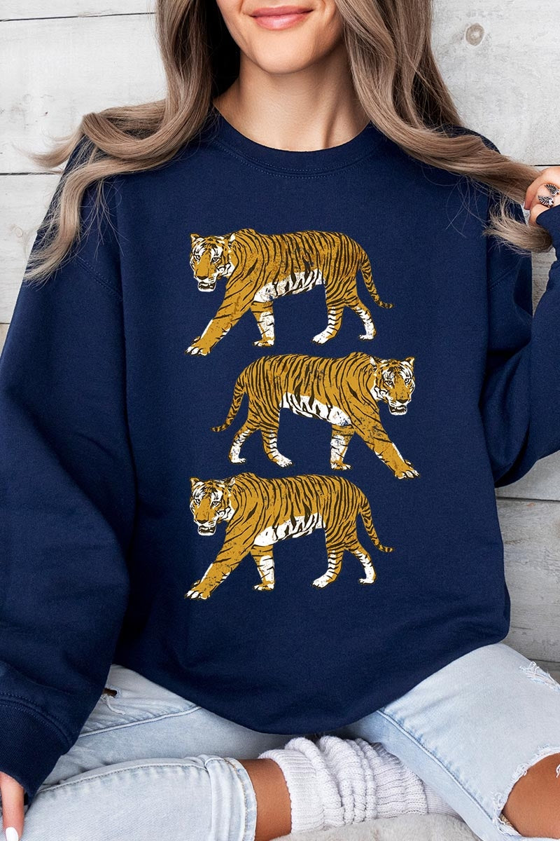 UL180P-E3104 Retro Tigers Graphic Plus Sweatshirt $25