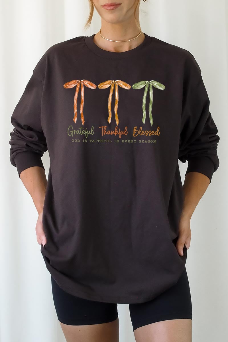 UL240-E3111 Grateful Thankful Blessed Graphic Long Sleeve Tee $13.75
