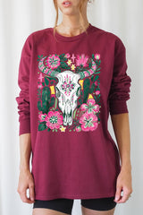 UL240P-E3086 Western Floral Cow Skull Graphic Plus Long Sleeve Tee $17