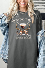 5000-E3191 Hunting Wives Social Club Graphic Heavy Cotton Tee $9