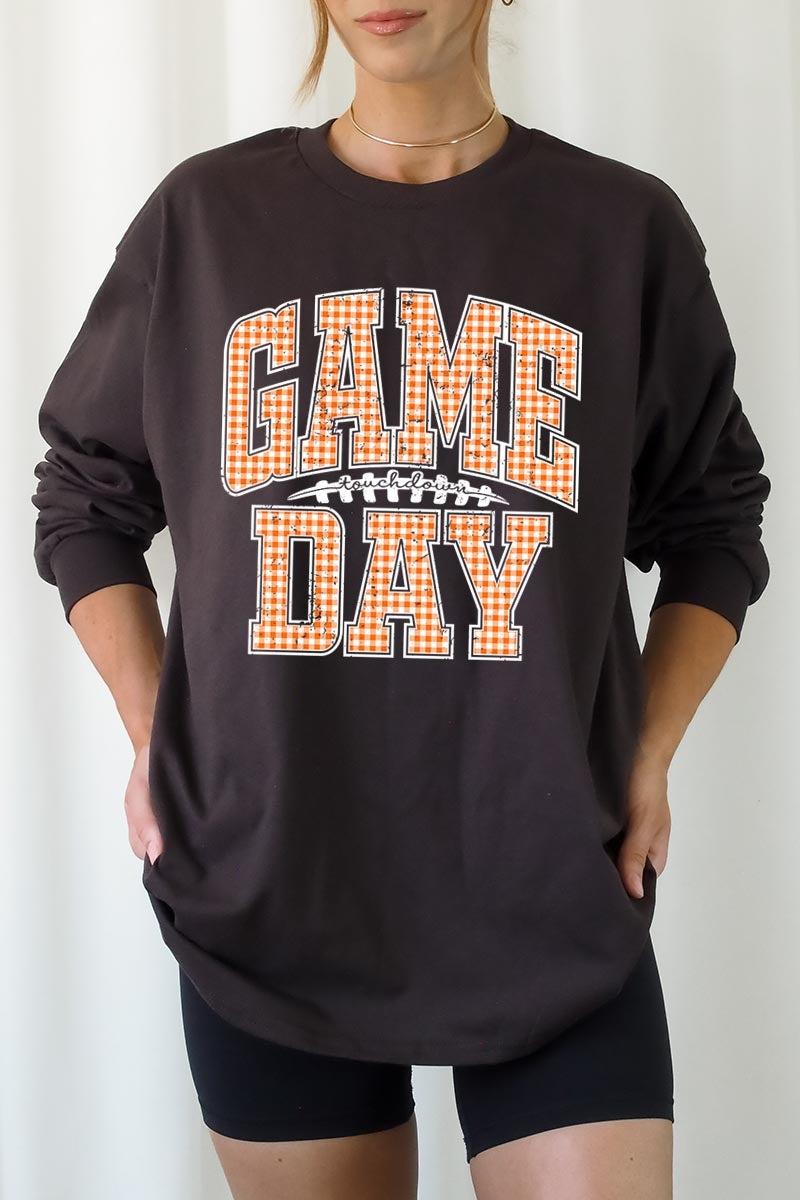 UL240P-E3129 Orange Gingham Game Day Plus Long Sleeve Tee $17