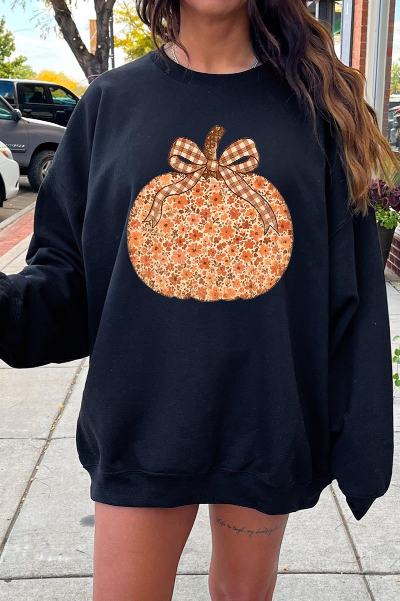 UL180-E3135 Floral Fall Pumpkin Graphic Sweatshirt $20