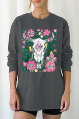 UL240-E3086 Western Floral Cow Skull Graphic Long Sleeve Tee $13.75