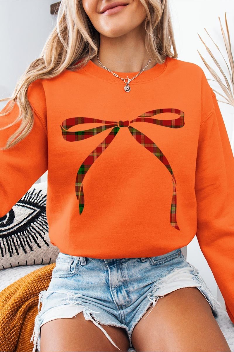 UL180-E3211 Red Bow Christmas Graphic Sweatshirt $20