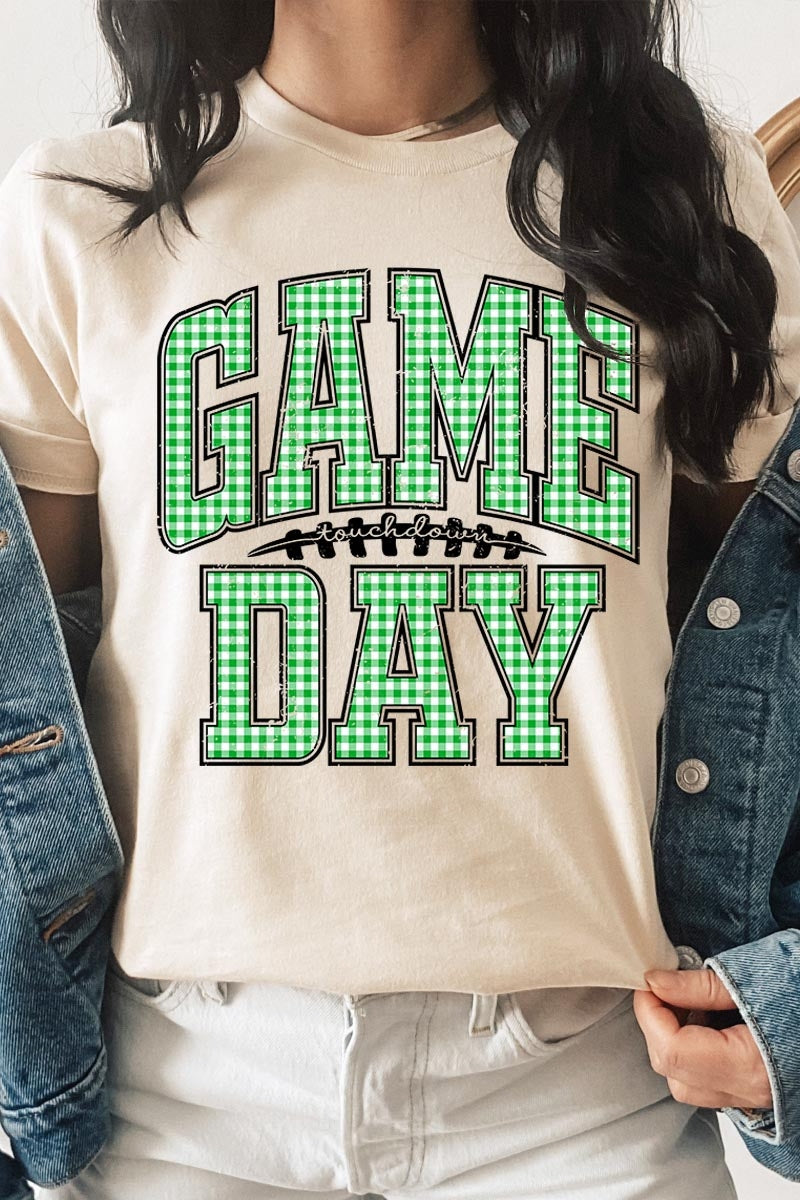 US3001P-E3128 Green Gingham Game Day Graphic Plus Tee $16