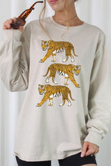 UL240P-E3104 Retro Tigers Graphic Plus Long Sleeve Tee $17