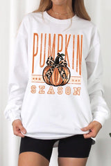 UL240P-E3145 Pumpkin Season Graphic Plus Long Sleeve Tee $17