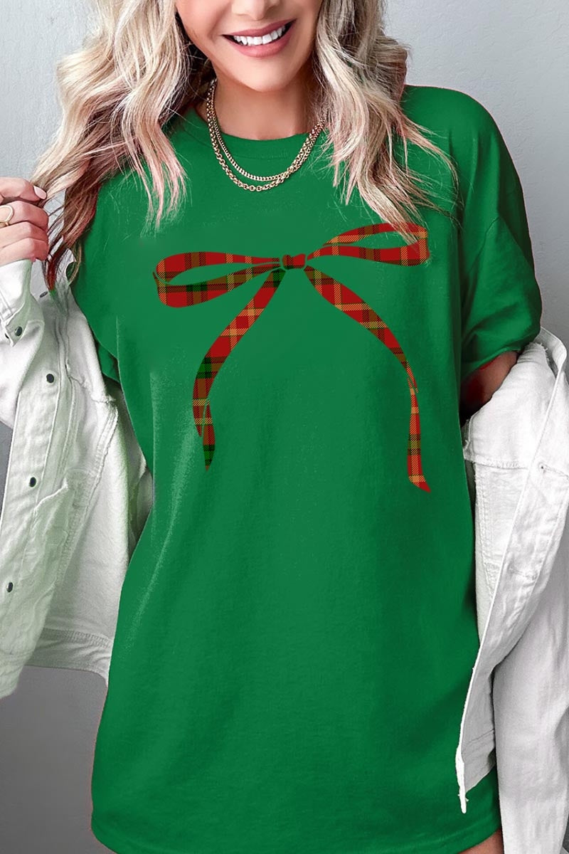 5000P-E3211 Red Bow Christmas Graphic Plus Heavy Cotton Tee $12.75