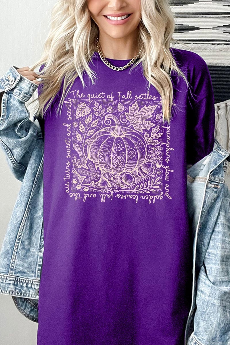 5000P-E3112 Pumpkin Botanical Graphic Plus Heavy Cotton Tee $12.75