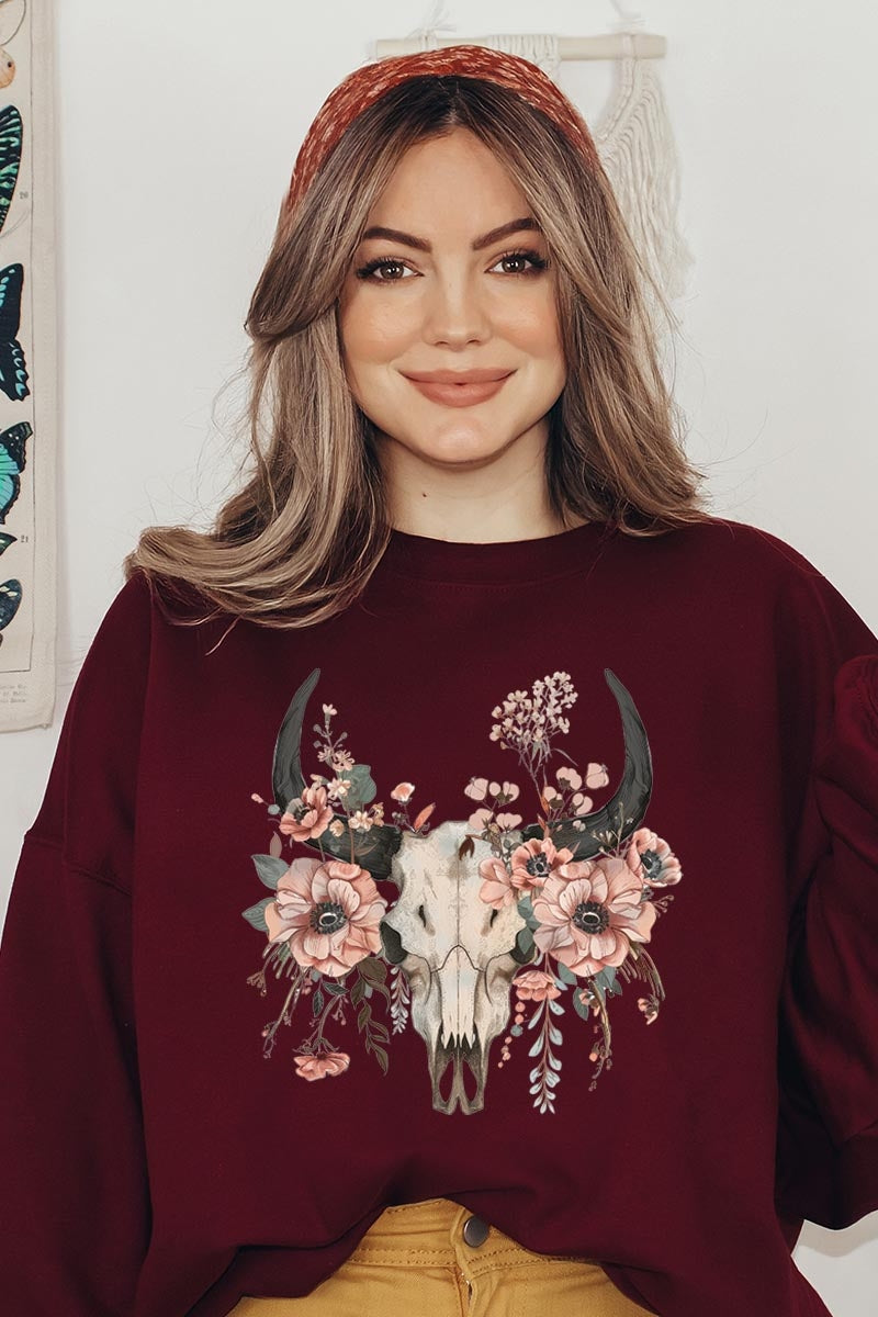 UL180-E3113 Western Skull Floral Graphic Sweatshirt $20