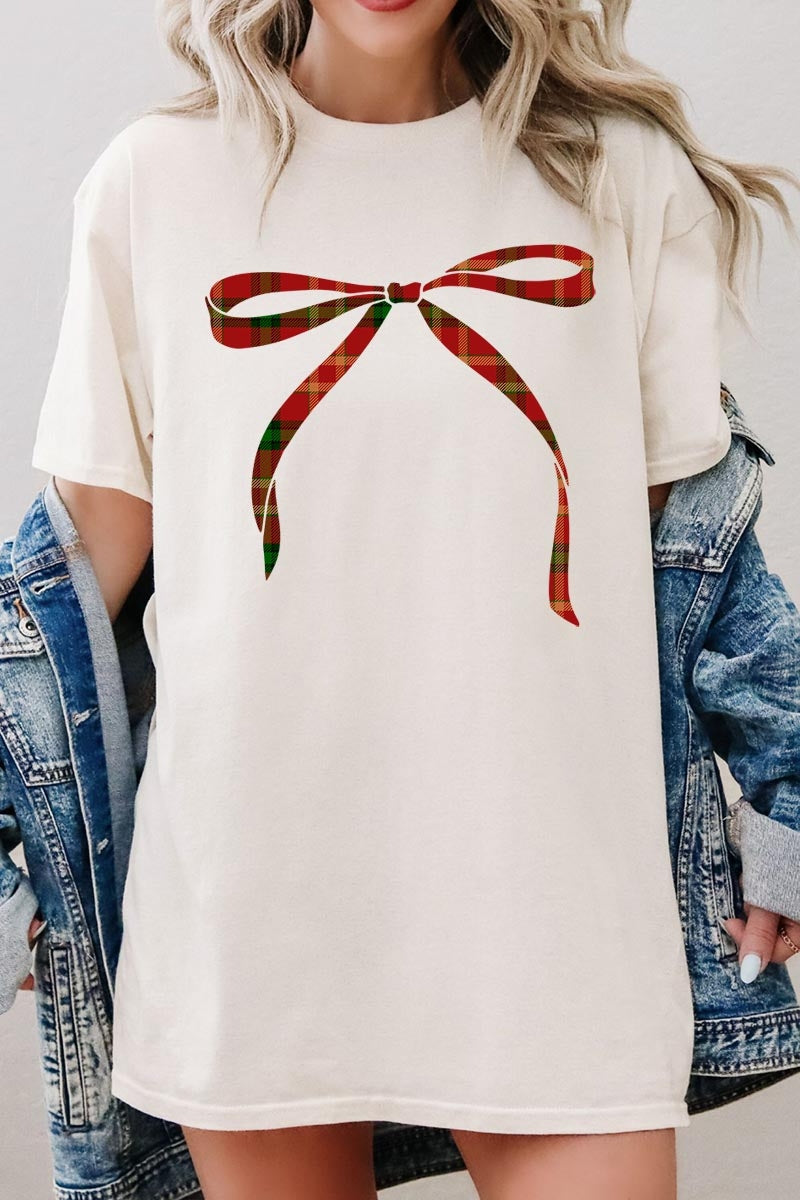 5000P-E3211 Red Bow Christmas Graphic Plus Heavy Cotton Tee $12.75