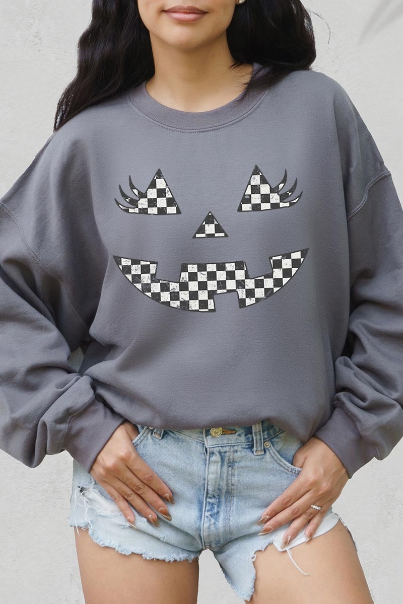 UL180P-E3149 Checker Pumpkin Face Graphic Plus Sweatshirt $25