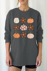 UL240P-E3117 Pumpkins & Flowers Fall Plus Long Sleeve Tee $17