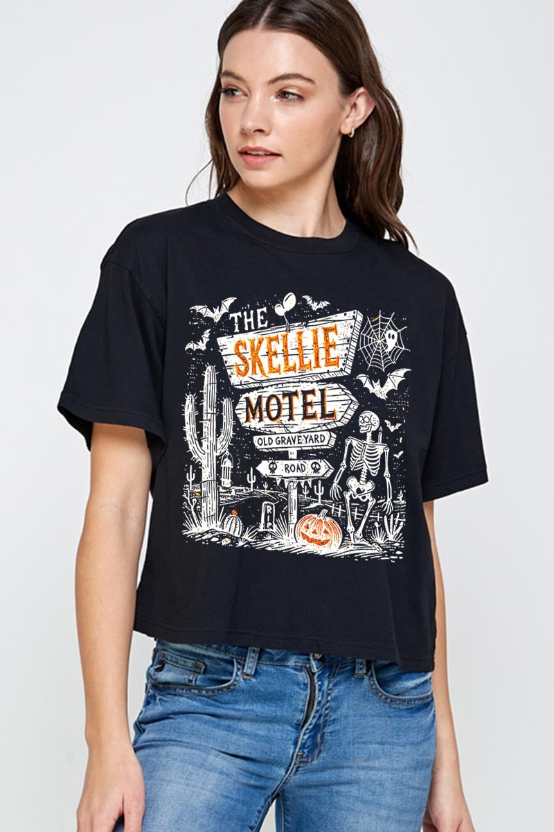 CTS-E3108 Skellie Motel Halloween Graphic Relaxed Crop Top $11