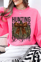 UL180P-E3190 Hunting Pumpkin Bow Graphic Plus Sweatshirt $25