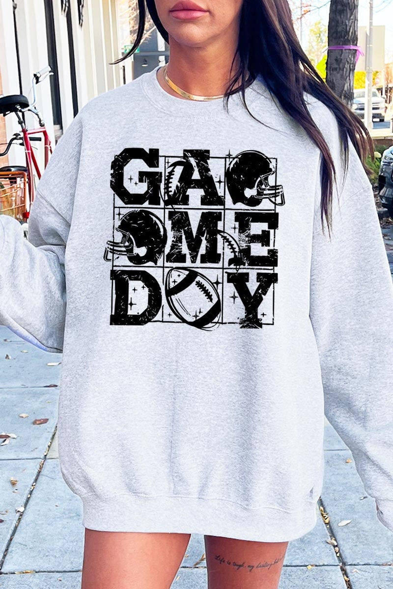 UL180P-E3073 Distressed Game Day Graphic Plus Sweatshirt $25