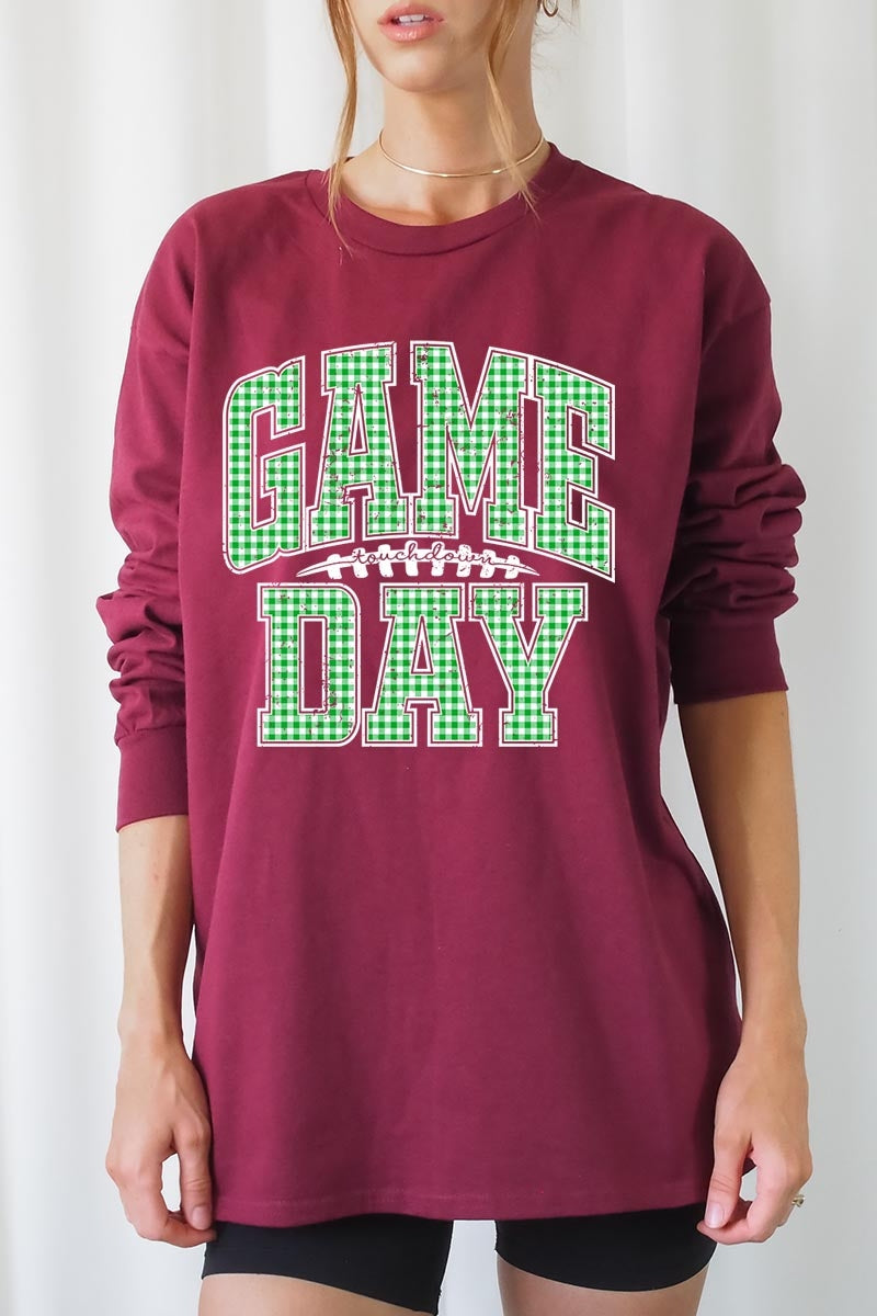UL240-E3128 Green Gingham Game Day Graphic Long Sleeve Tee $13.75