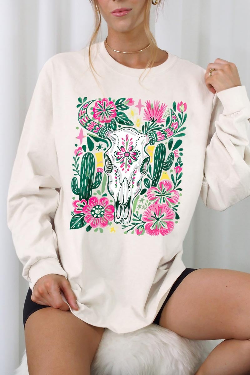 UL240P-E3086 Western Floral Cow Skull Graphic Plus Long Sleeve Tee $17