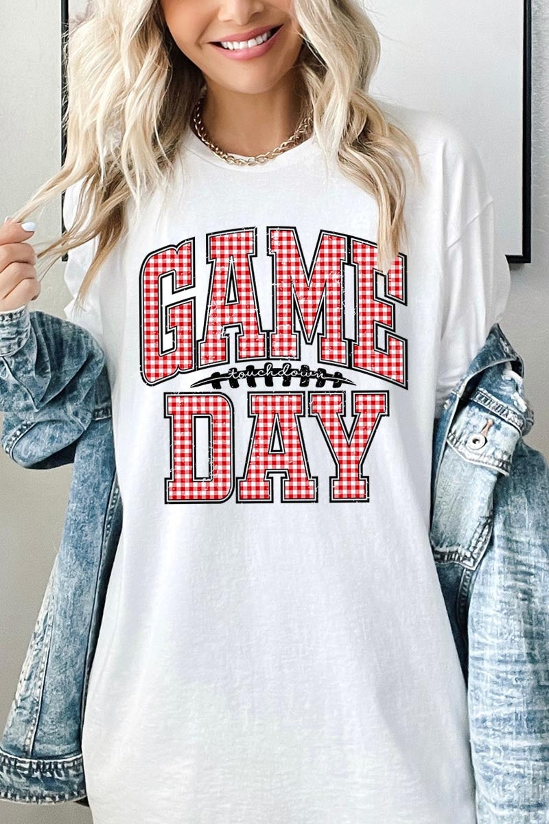 5000-E3126 Red Gingham Game Day Graphic Heavy Cotton Tee $9