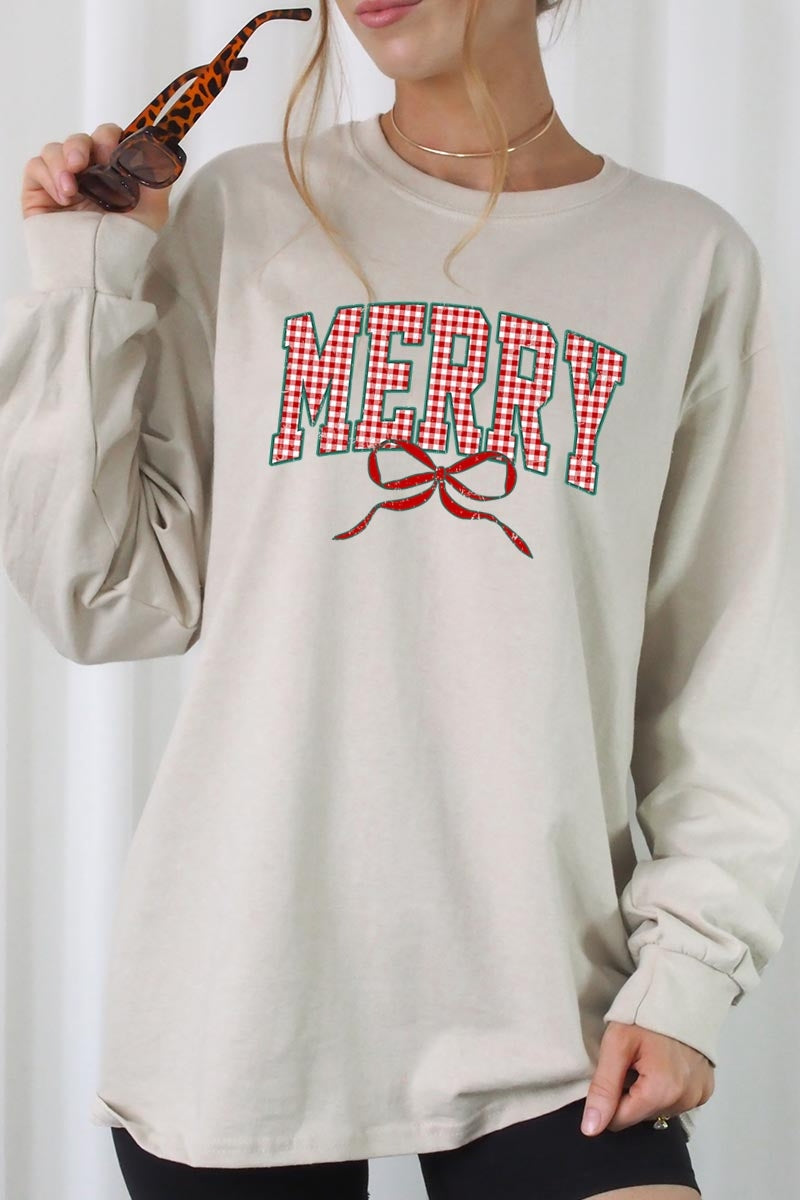 UL240P-E3206 Plaid Merry Christmas Bow Graphic Plus Long Sleeve Tee $17
