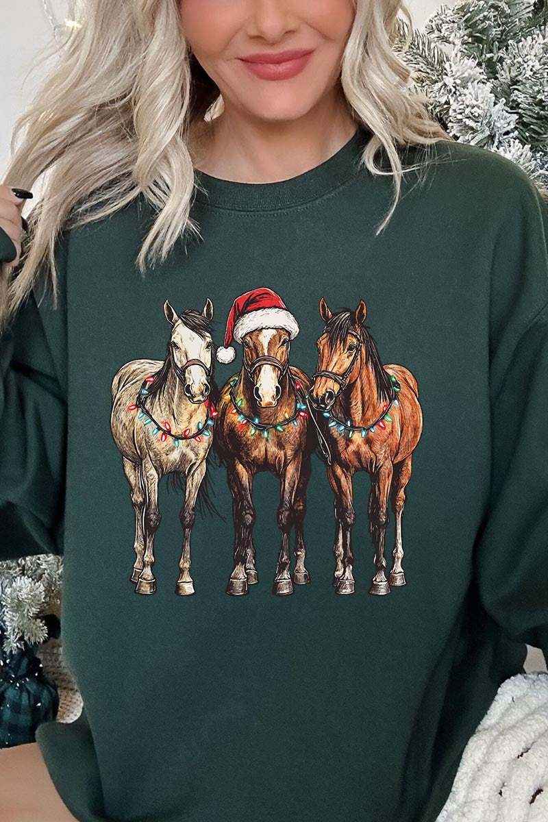 UL180P-E3182 Christmas Horses Graphic Plus Sweatshirt $25