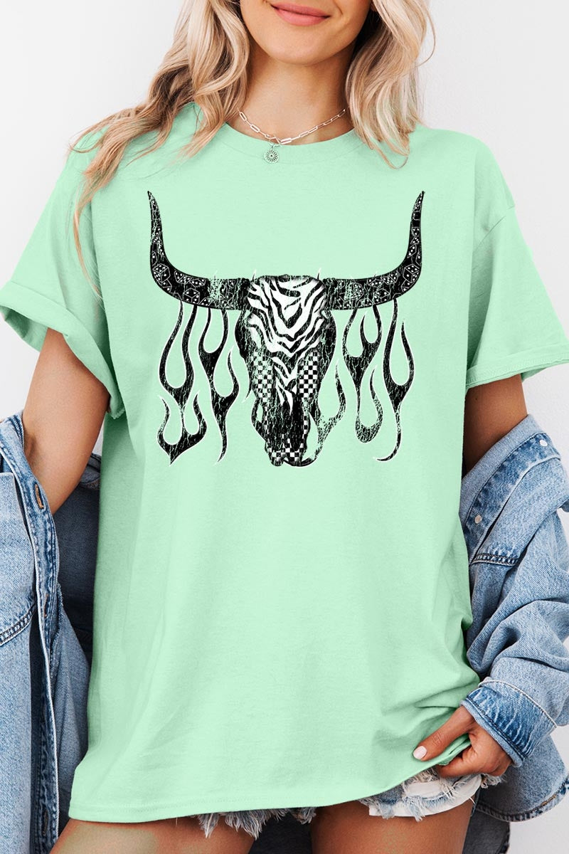 5000-E3176 Western Bullskull Graphic Heavy Cotton Tee $9