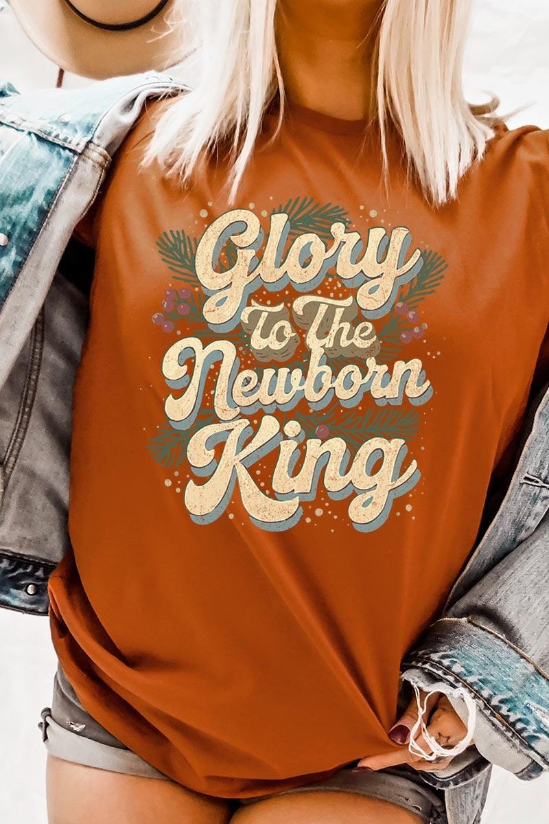 US3001P-E3220 Glory to the Newborn King Graphic Plus Tee $16