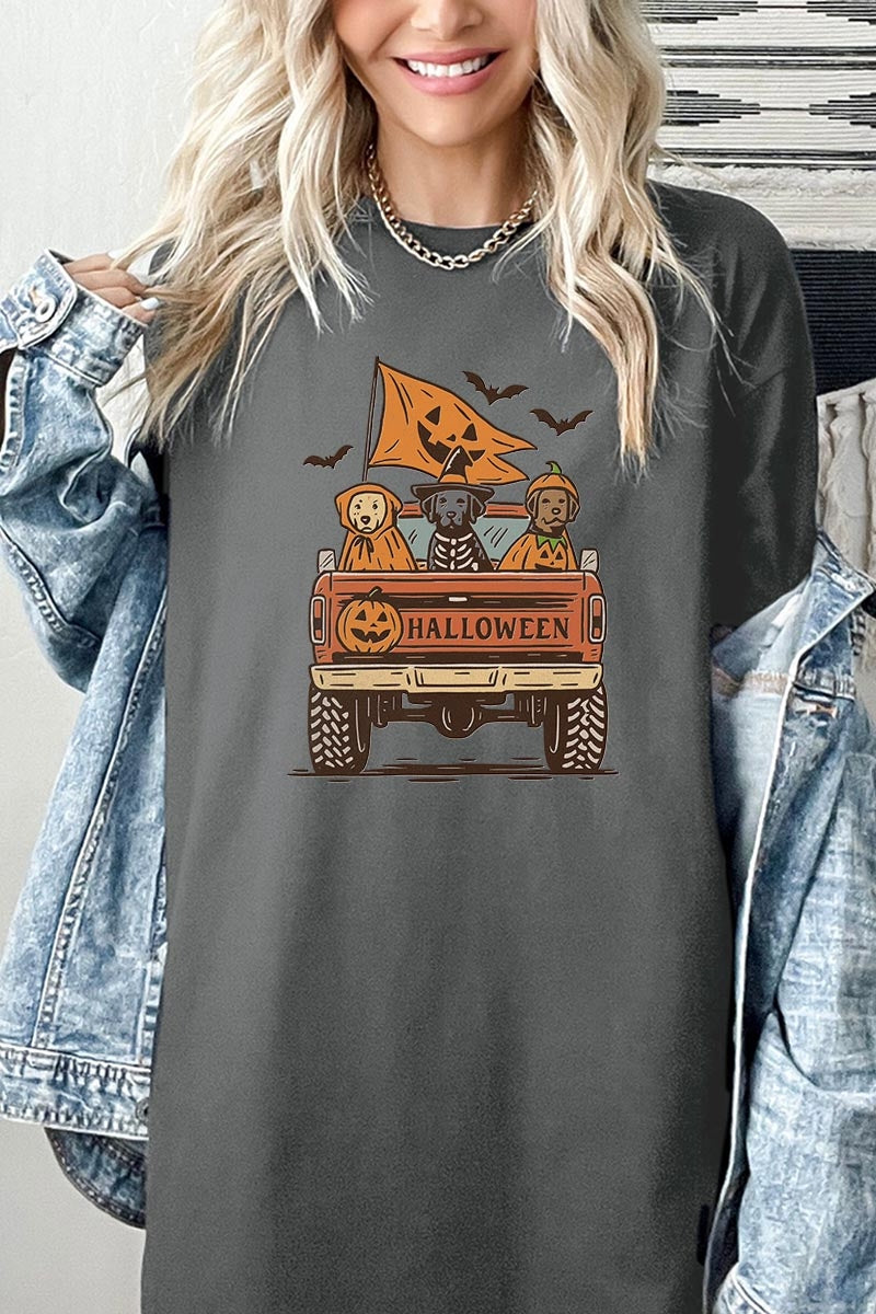 5000-E3150 Halloween Truck Dogs Graphic Heavy Cotton Tee $9