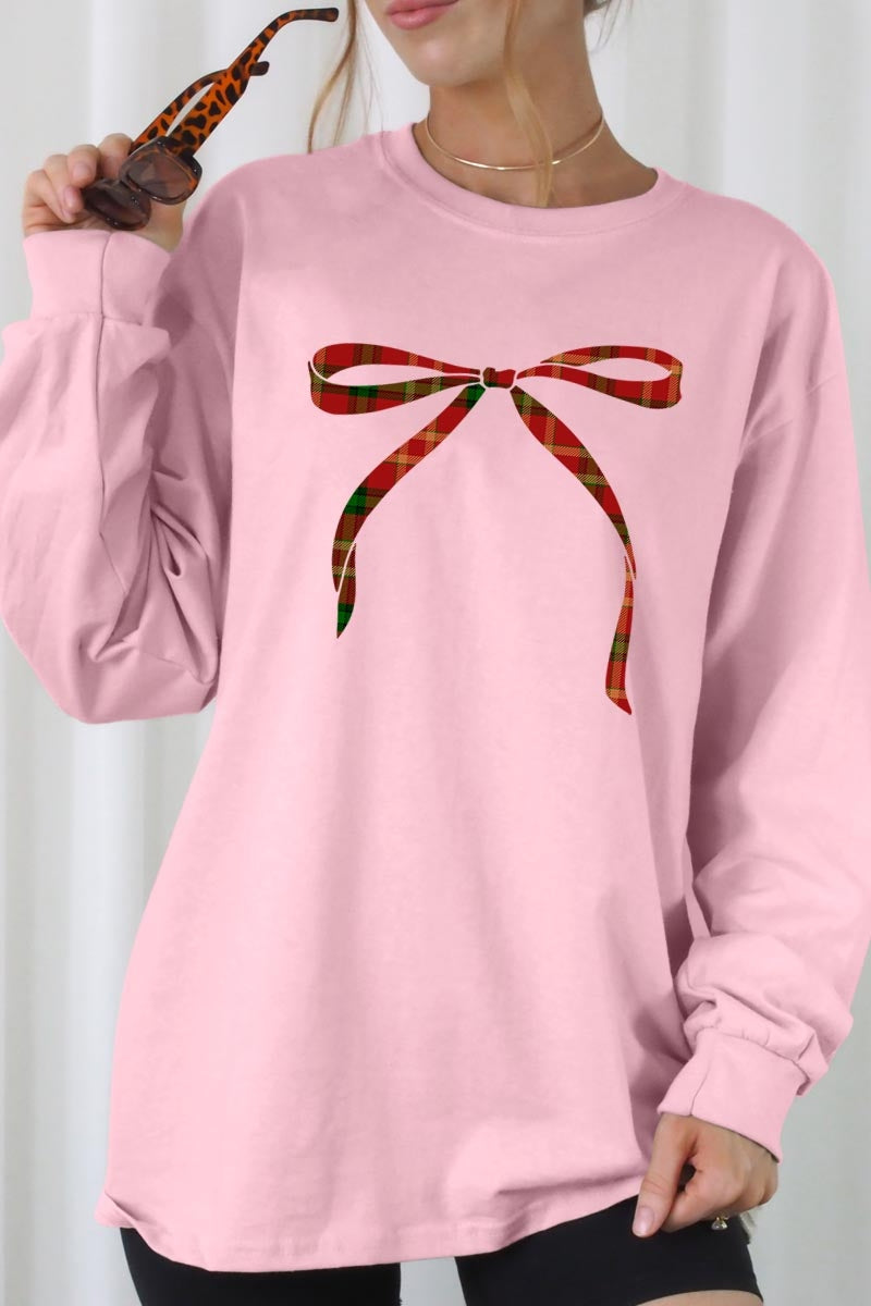 UL240P-E3211 Red Bow Christmas Graphic Plus Long Sleeve Tee $17