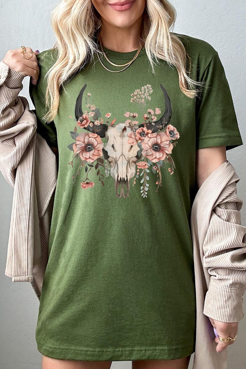 US3001P-E3113 Western Skull Floral Graphic Plus Tee $16