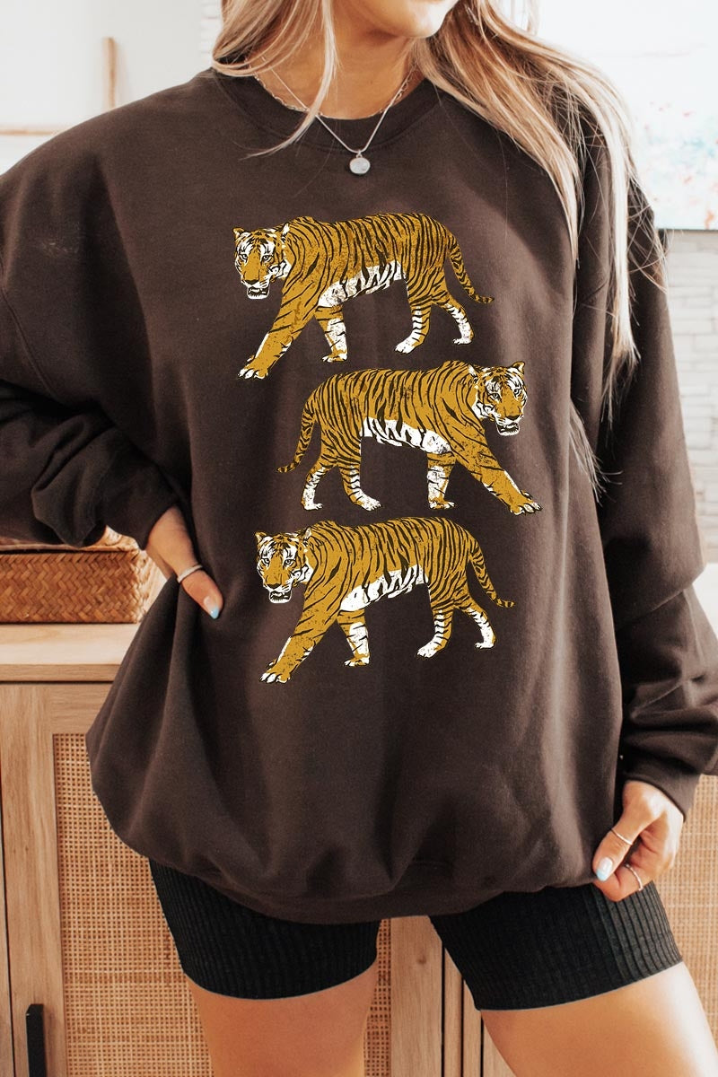 UL180P-E3104 Retro Tigers Graphic Plus Sweatshirt $25