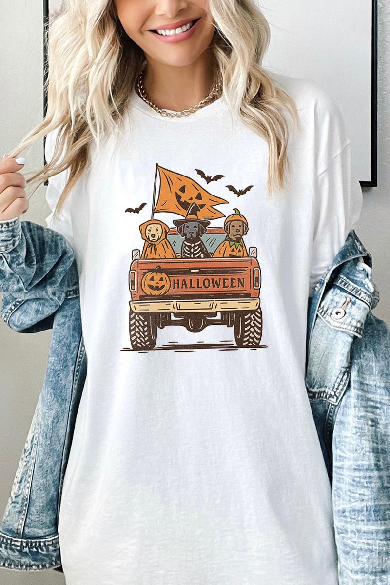5000P-E3150 Halloween Truck Dogs Graphic Plus Heavy Cotton Tee $12.75